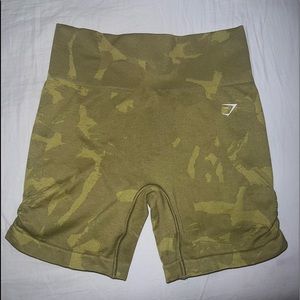 ADAPT CAMO SEAMLESS SHORTS